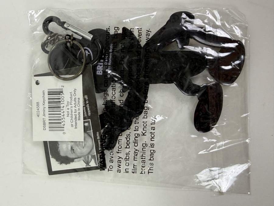 Disney X Romero Britto Pinocchio Jiminy Cricket Rubber Keychain Bag Tag - 2011 D23 Expo Exclusive - Pop Art Style Character Bag Clip [Photo 4]