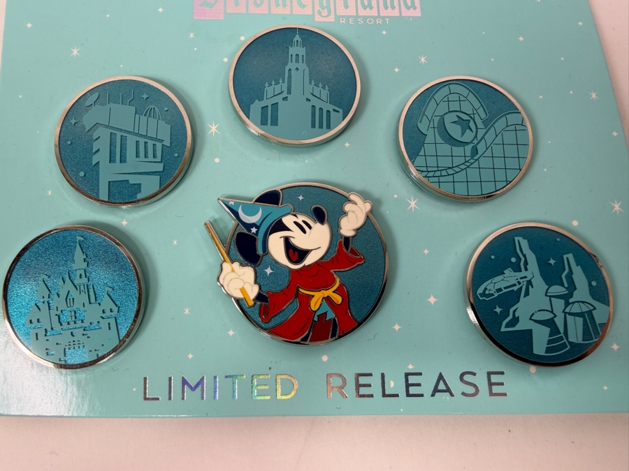 Disneyland The Magic Is Back Limited Release 6-Pin Booster Set - 2021 Reopening Commemorative Collection - Sorcerer Mickey & Attraction Silhouettes [Photo 2]