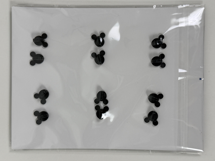 Disney D23 Gold Member Fantastic Worlds Pin Set - 2020 Exclusive 6-Pin Milestone Anniversary Collection [Photo 5]