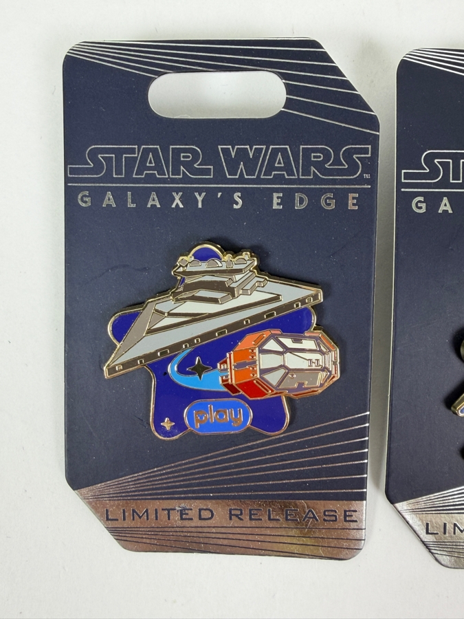 Disney Parks Star Wars Pin Set - Play App Galaxy’s Edge Star Destroyer & Millennium Falcon Limited Release Pins & The Mandalorian The Child With Frog Series 2/4 Limited Release [Photo 4]