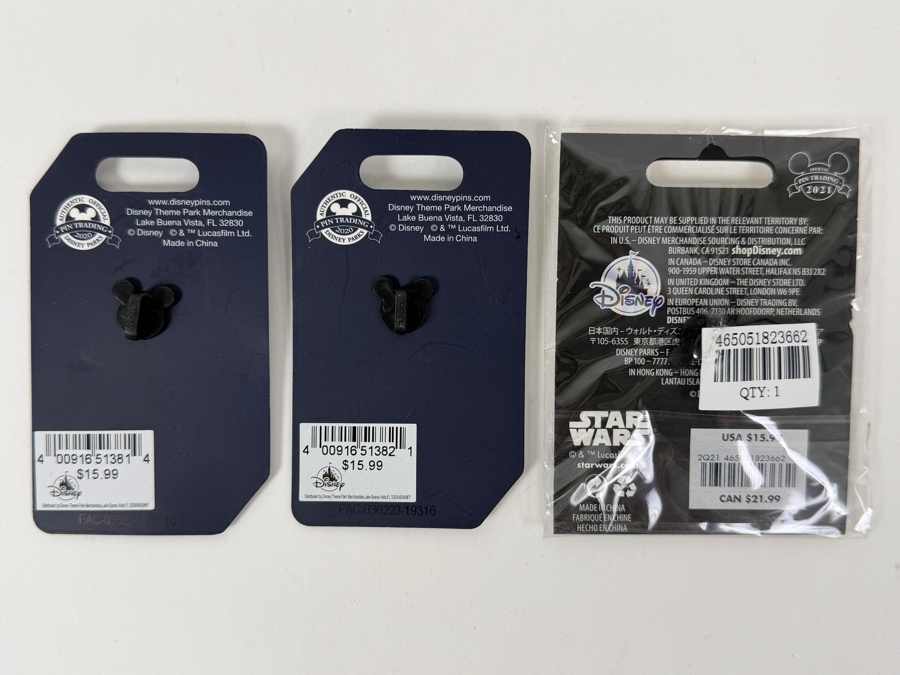 Disney Parks Star Wars Pin Set - Play App Galaxy’s Edge Star Destroyer & Millennium Falcon Limited Release Pins & The Mandalorian The Child With Frog Series 2/4 Limited Release [Photo 5]