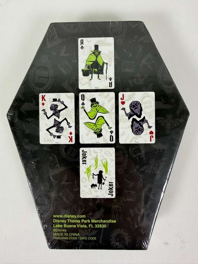 Disney Parks The Haunted Mansion Coffin-Shaped 52 Playing Card Set - Hitchhiking Ghosts Cover Art - Theme Park Exclusive Souvenir Deck [Photo 2]