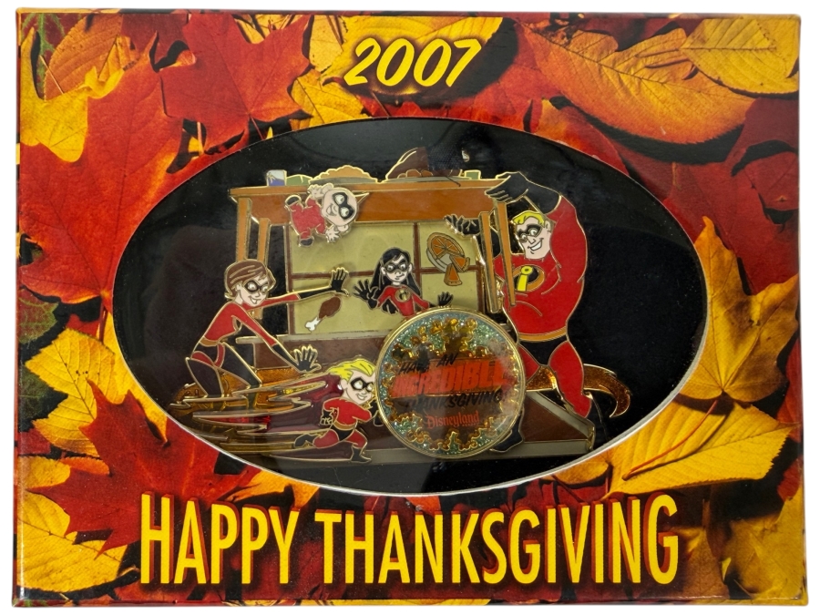Disneyland Resort The Incredibles Happy Thanksgiving 2007 Jumbo Pin - Limited Edition 500 - 3D Pin-On-Pin With Glitter Features