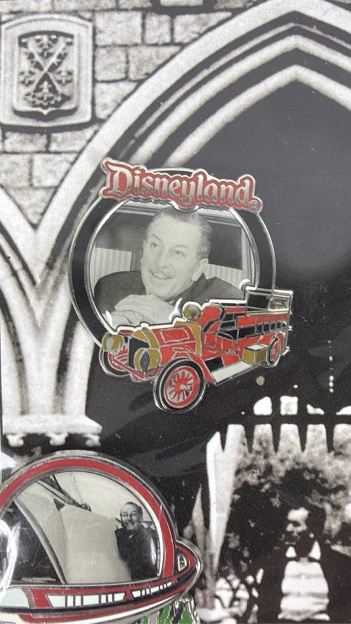 Disney Heritage Pin Collection 2009 Annual Passholder Exclusive 4-Pin Transportation Set Featuring Walt Disney Photos [Photo 2]
