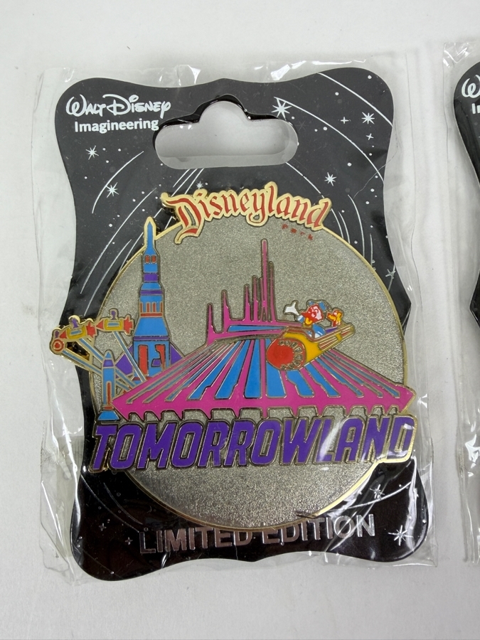Disney Walt Disney Imagineering (WDI) Retro Disneyland Attraction Pin Set - Tomorrowland Space Mountain & Frontierland Big Thunder Mountain - Limited Edition 300 [Photo 3]