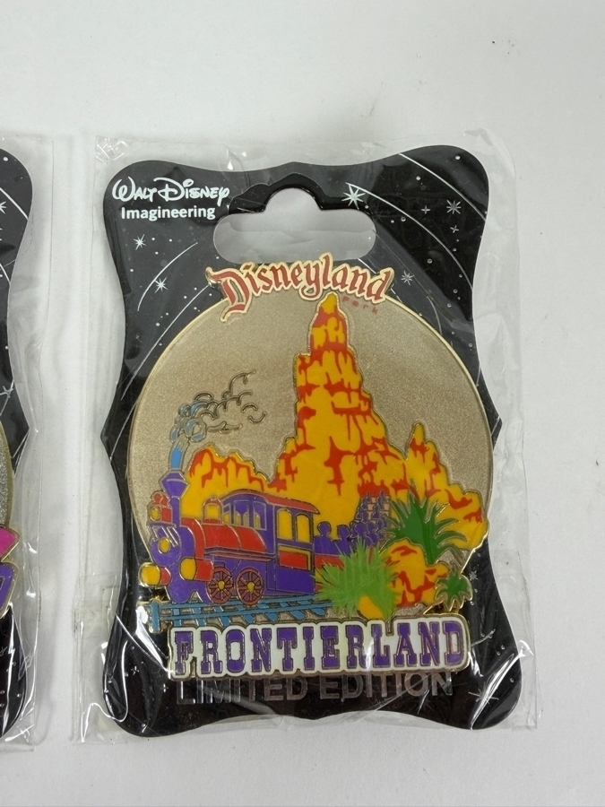 Disney Walt Disney Imagineering (WDI) Retro Disneyland Attraction Pin Set - Tomorrowland Space Mountain & Frontierland Big Thunder Mountain - Limited Edition 300 [Photo 4]