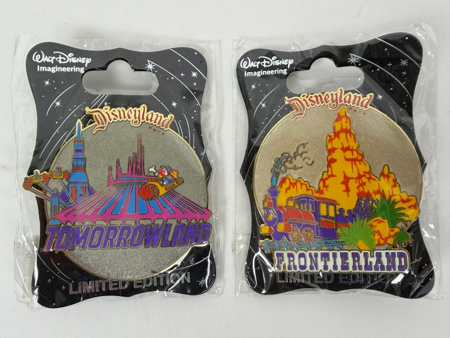 Disney Walt Disney Imagineering (WDI) Retro Disneyland Attraction Pin Set - Tomorrowland Space Mountain & Frontierland Big Thunder Mountain - Limited Edition 300 [Photo 2]