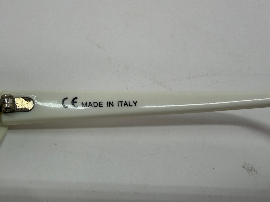Vintage Morange 1990s White Cat-Eye Sunglasses With Dark Lenses Made In Italy (HA) [Photo 4]
