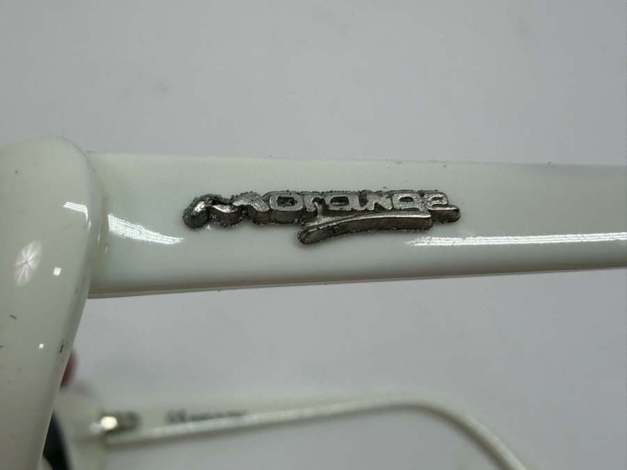 Vintage Morange 1990s White Cat-Eye Sunglasses With Dark Lenses Made In Italy (HA) [Photo 3]