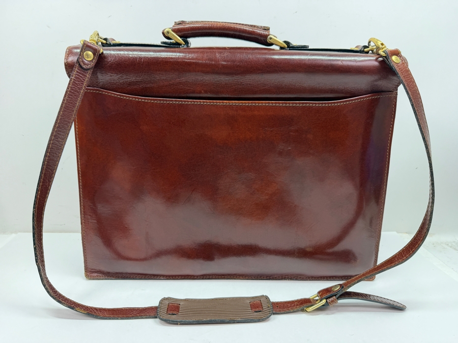 Bosca Old Leather Partners Briefcase In Hand-Stained Dark Brown Italian Vegetable-Tanned Leather With Brass Lock Clasp Retailed $750 (RSF)


 [Photo 3]