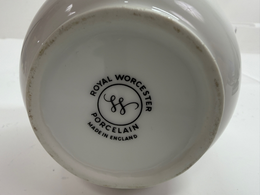 Just Added - Royal Worcester Porcelain Jumbo Egg Coddler 3.5W X 5H [Photo 4]