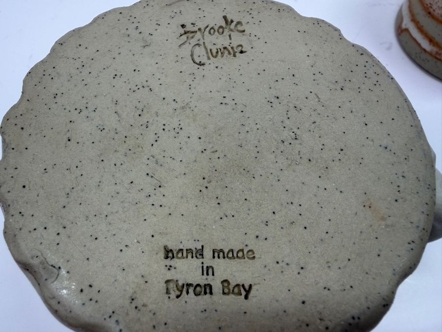 Just Added - (4) Brooke Clunie Red Door Studio Art Pottery Hand Made In Byron Bay, Australia [Photo 6]