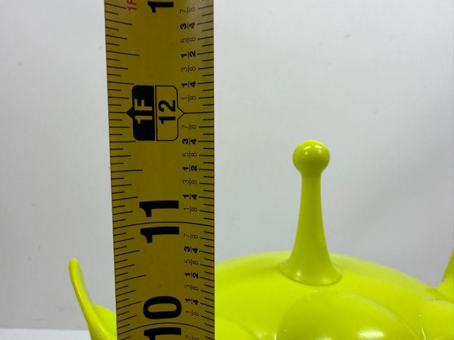 Disney Parks Pixar Toy Story Pizza Planet Little Green Alien Souvenir Popcorn Bucket With Detachable Carrying Strap 11.5'H [Photo 5]