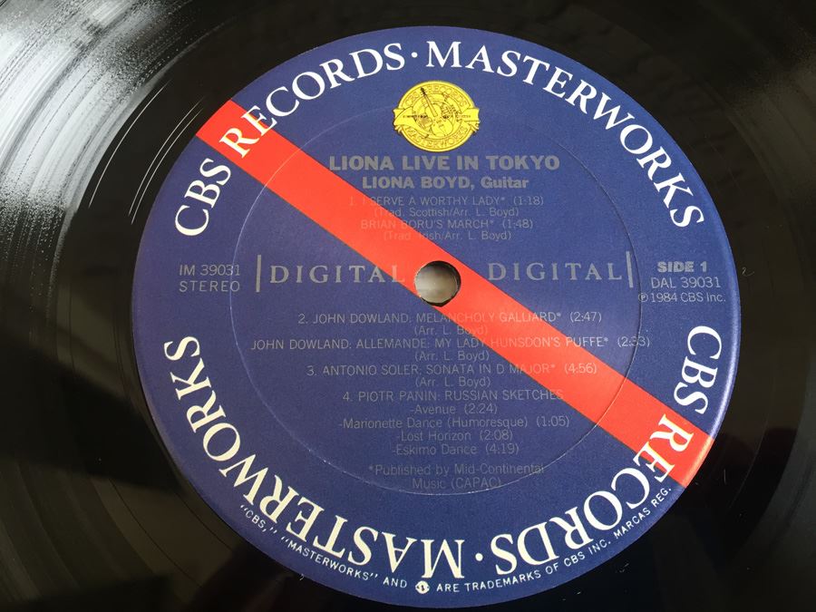 Liona Boyd ‎- Liona Live In Tokyo - CBS Masterworks ‎- IM 39031 [Photo 6]