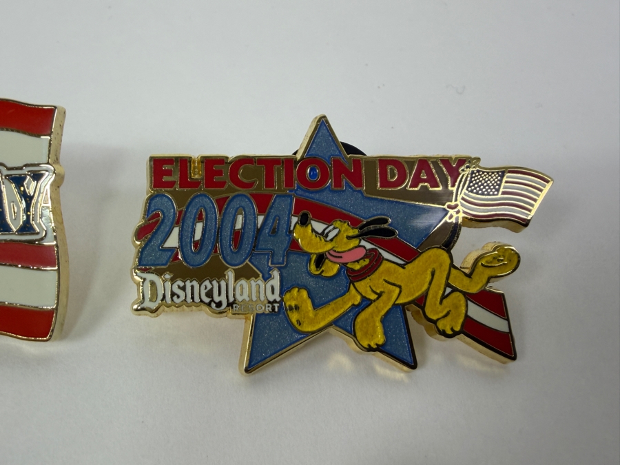 Disney Parks Limited Edition Holiday Pin Collection - Mickey Mouse Flag Day 2003, Pluto Election Day 2004, Stitch St. Patrick’s Day 2006 Dangle Pin & Goofy The Twilight Zone Tower Of Terror Countdown Series #1 Of 5 [Photo 4]