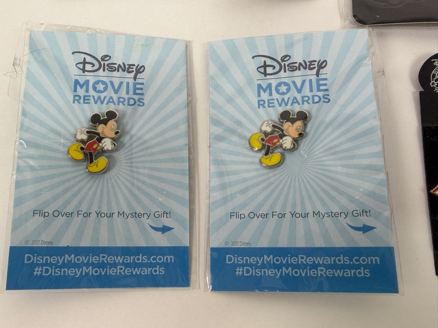 Disney Parks Collector Pin Set - Kronk Squeaker Squirrel, DSSH Chip ‘N’ Dale Popcorn, 2021 LE Easter Bouquet, Tron Identity Disc, Jack-Jack Pure Potential, D23 70 Years Of Magic & Mission Breakout AP [Photo 12]