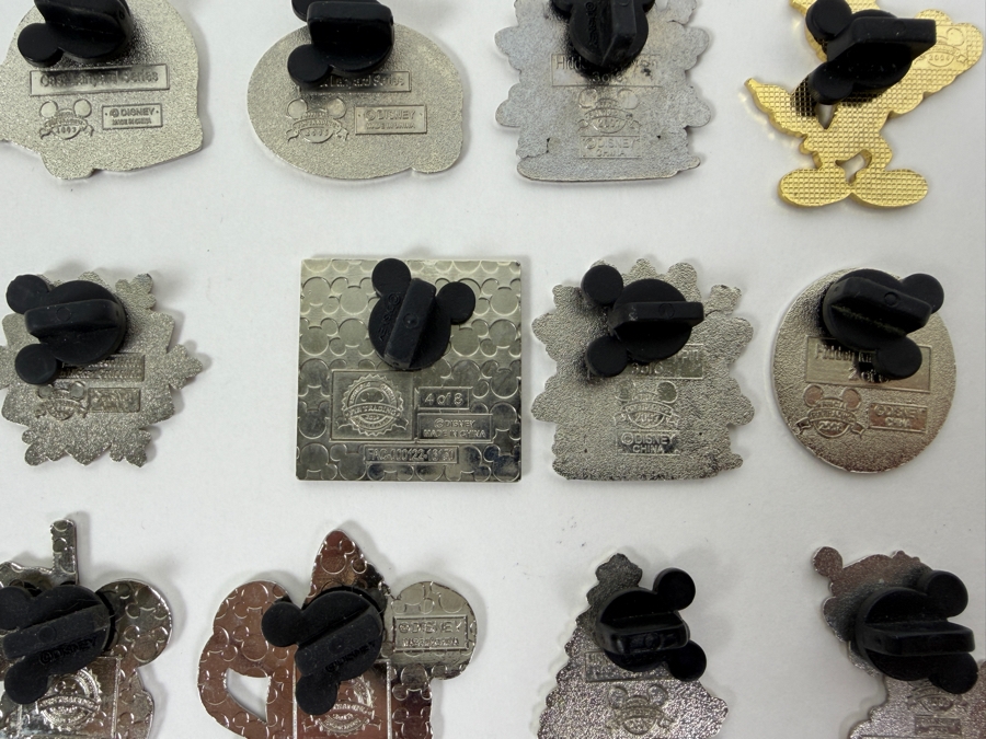 Disney Parks Collector Pin Set - EPCOT Buses, Disney Transport Main Street Plaza, Donald Duck Holiday Snowflakes, Jiminy Cricket Heart, And Mickey Mouse Holiday Treats [Photo 10]
