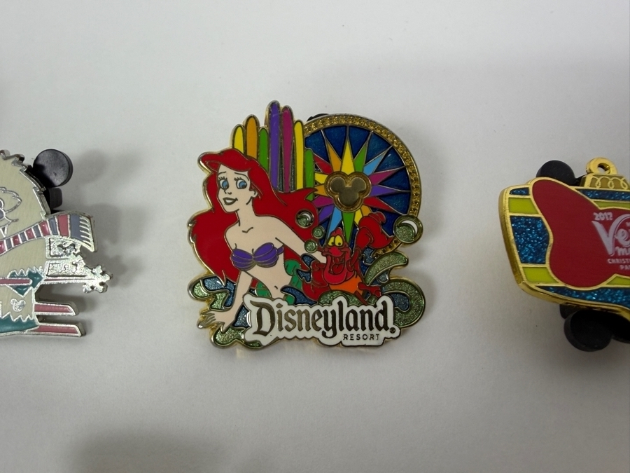 Disney Parks Collector Pin Set - USA Olympic 2004 Donald Duck Diving, 2017 Season’s Eatings Yeti Gingerbread, Disneyland 60th Ariel, Very Merry Christmas 2017 Minnie Bow, Holiday Donut, Donald & Goofy Caboose, And June 2002 Jiminy Cricket [Photo 3]