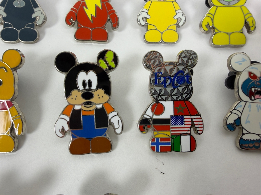 Disney Parks Vinylmation Mystery Pin Collection - Assorted Park & Urban Series Limited Release Trading Pins [Photo 6]