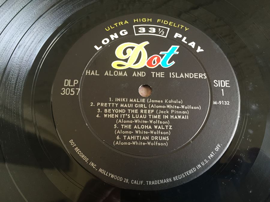 Hal Aloma And His Hawaiian Orchestra ‎- Lure Of The Islands - Dot Records ‎- 25057 [Photo 4]