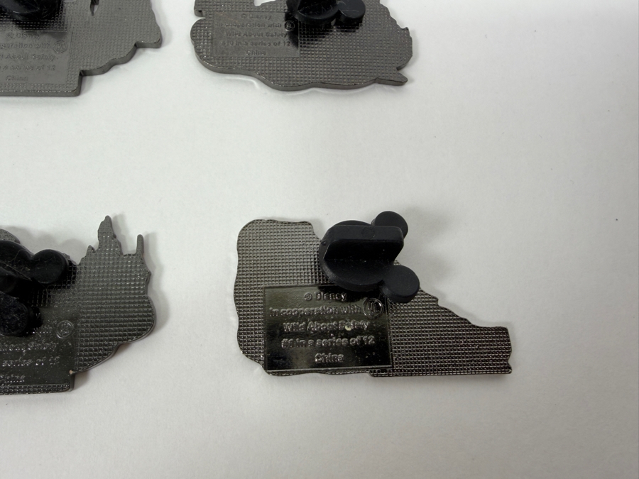 Disney Parks Wild About Safety Timon & Pumbaa Pin Set - 2003-2004 Educational Collection Featuring Character Safety Tips [Photo 10]