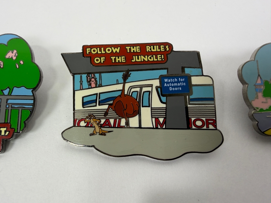 Disney Parks Wild About Safety Timon & Pumbaa Pin Set - 2003-2004 Educational Collection Featuring Character Safety Tips [Photo 6]