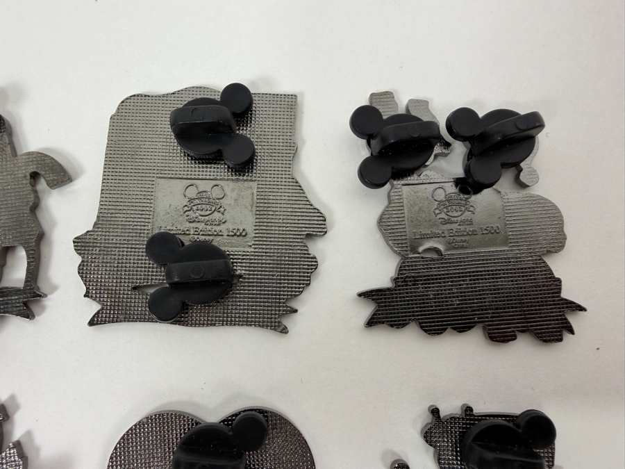 Disney Parks 12 Days Of Christmas 2004 Collector Pin Set - 12-Pin Holiday Character Collection - Limited Edition 1500 [Photo 10]