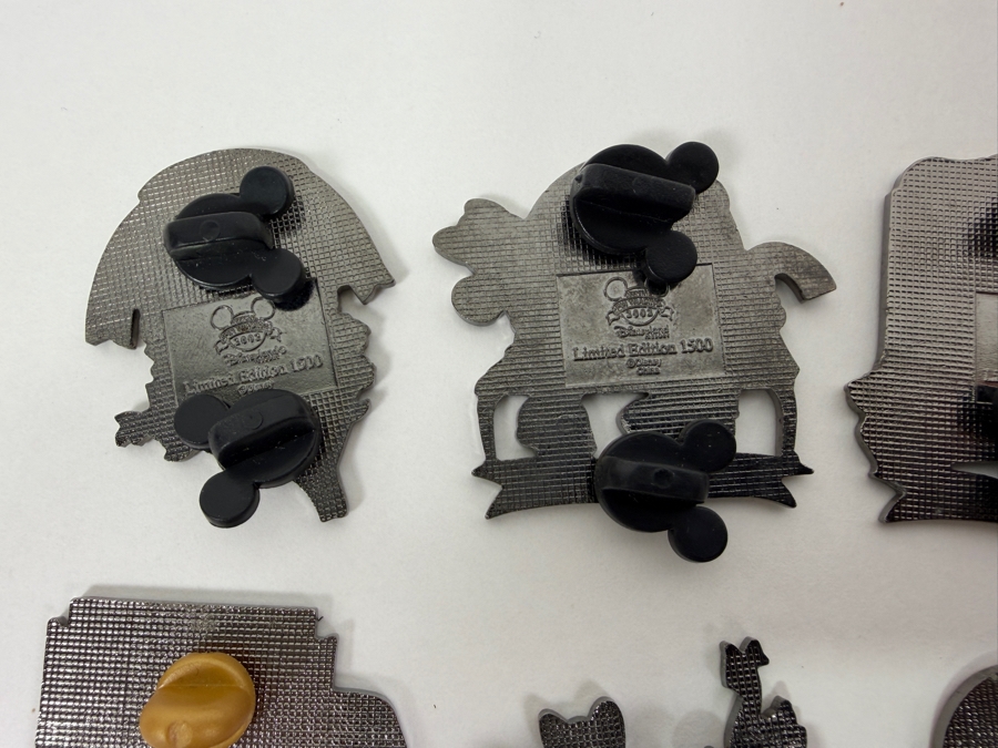 Disney Parks 12 Days Of Christmas 2004 Collector Pin Set - 12-Pin Holiday Character Collection - Limited Edition 1500 [Photo 9]