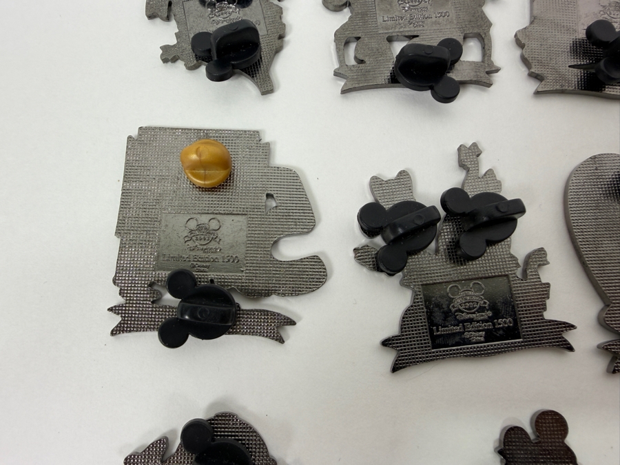 Disney Parks 12 Days Of Christmas 2004 Collector Pin Set - 12-Pin Holiday Character Collection - Limited Edition 1500 [Photo 11]