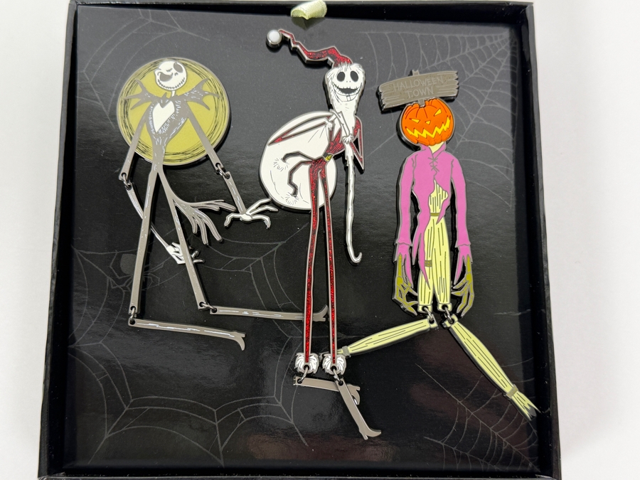Disney Parks The Nightmare Before Christmas 25 Years Of Fright Jack Skellington 3-Pin Boxed Set - Limited Edition 1,500 Retails $65  [Photo 5]