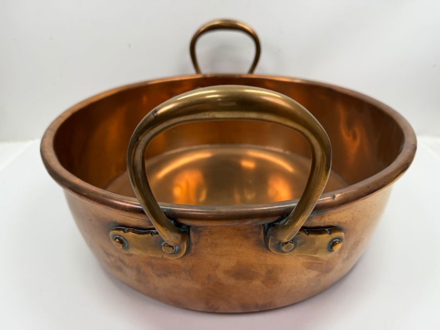Just Added - Antique 15-Inch Large Solid Copper Jam Preserving Pan With Twin Riveted Brass Handles And Rolled Rim 15'W X 5'H [Photo 4]