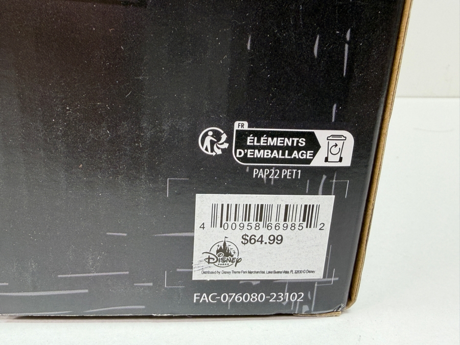 Disney Parks The Nightmare Before Christmas Behemoth Nutcracker 30th Anniversary Commemorative Figurine [Photo 6]