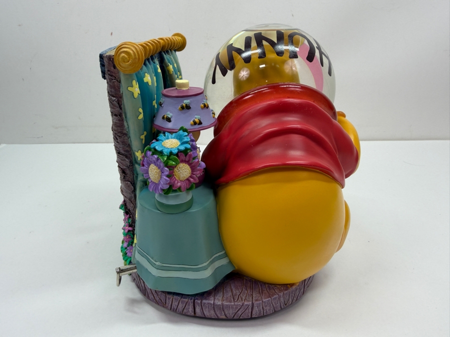 Disney Store Winnie The Pooh And Piglet Rumbly In My Tumbly Musical Snow Globe Featuring Pooh Stuck In A Hunny Pot 8.5'W X 7'D X 7'H [Photo 8]