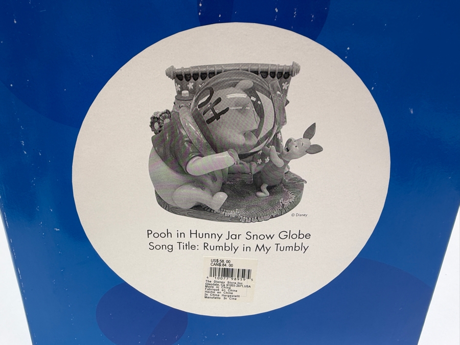 Disney Store Winnie The Pooh And Piglet Rumbly In My Tumbly Musical Snow Globe Featuring Pooh Stuck In A Hunny Pot 8.5'W X 7'D X 7'H [Photo 18]
