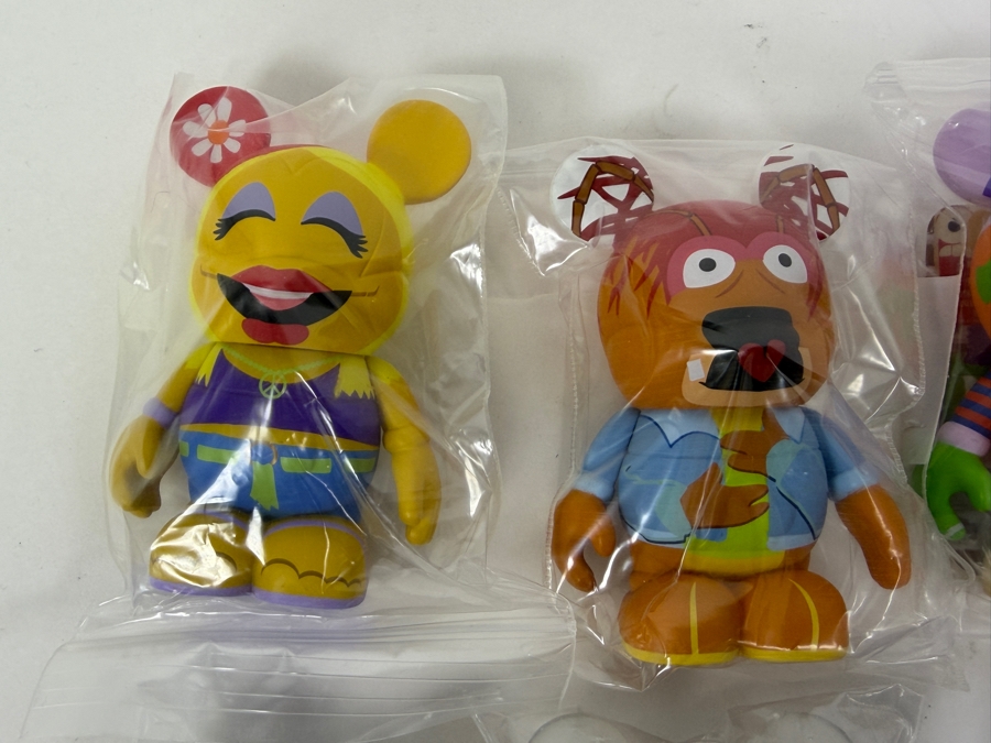 Disney Vinylmation The Muppets Series 1 Complete Set Of 12 Figures Including Kermit, Miss Piggy, Fozzie Bear, And Gonzo In Original Plastic Packaging
 [Photo 6]