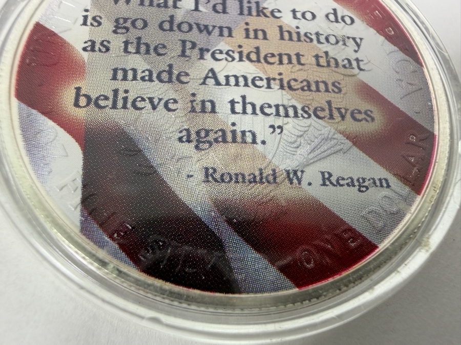 2004 Ronald Reagan 40th President Of The United States Colorized American Silver Eagle One Troy Ounce .999 Fine Silver Commemorative Coin [Photo 3]