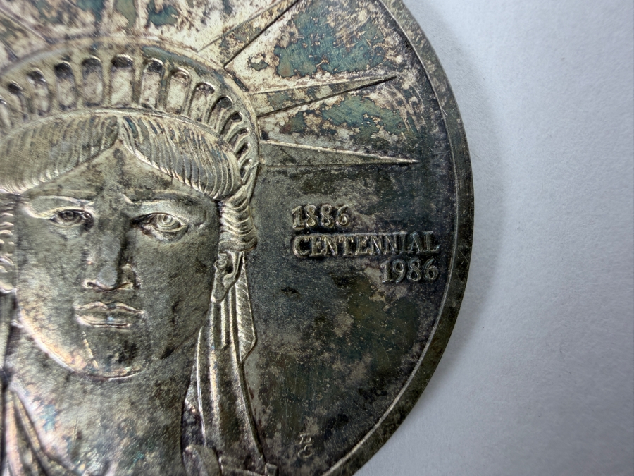 1986 Statue Of Liberty Centennial Commemorative Coin 1 Troy Oz Of .999 Fine Silver [Photo 2]