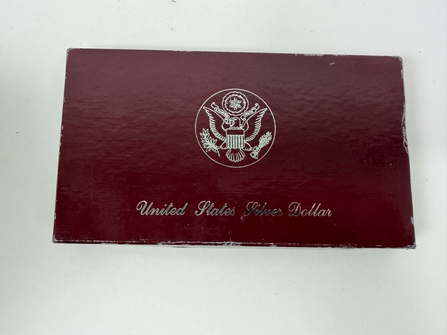 1984 Los Angeles Olympic Silver Dollar Proof Coin In Original Red Velvet Presentation Box [Photo 7]