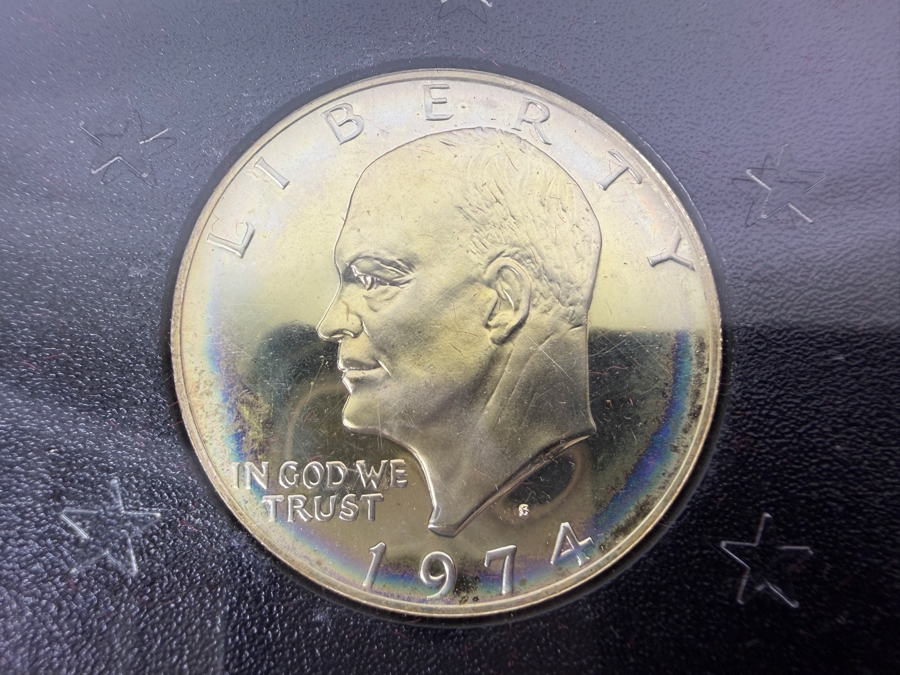 1974 Uncirculated Eisenhower Proof Silver Dollar [Photo 3]