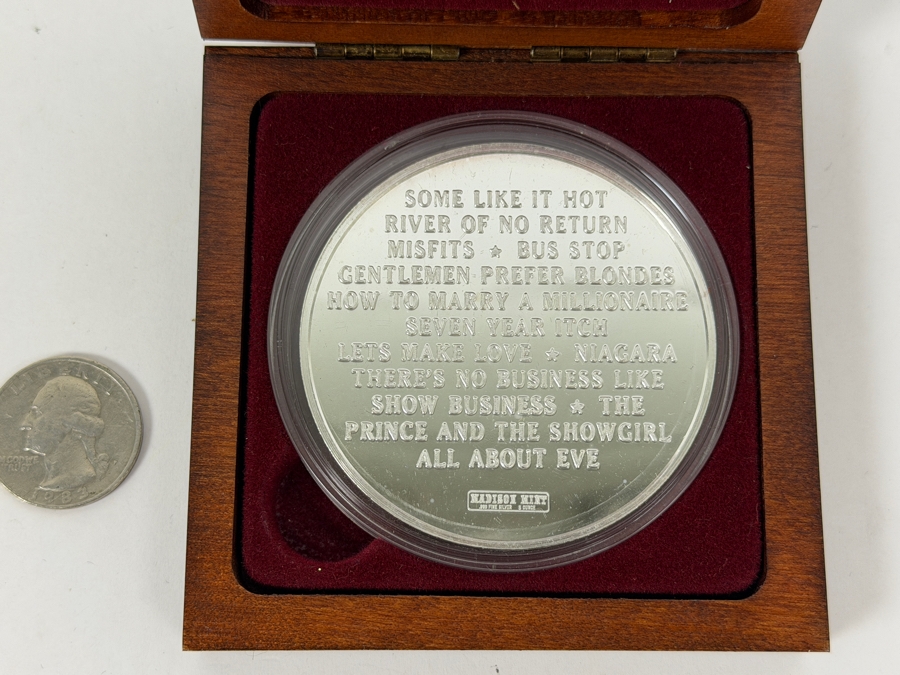 Large Madison Mint Marilyn Monroe Commemorative Silver Coin 5oz .999 Fine Silver In Presentation Box [Photo 3]