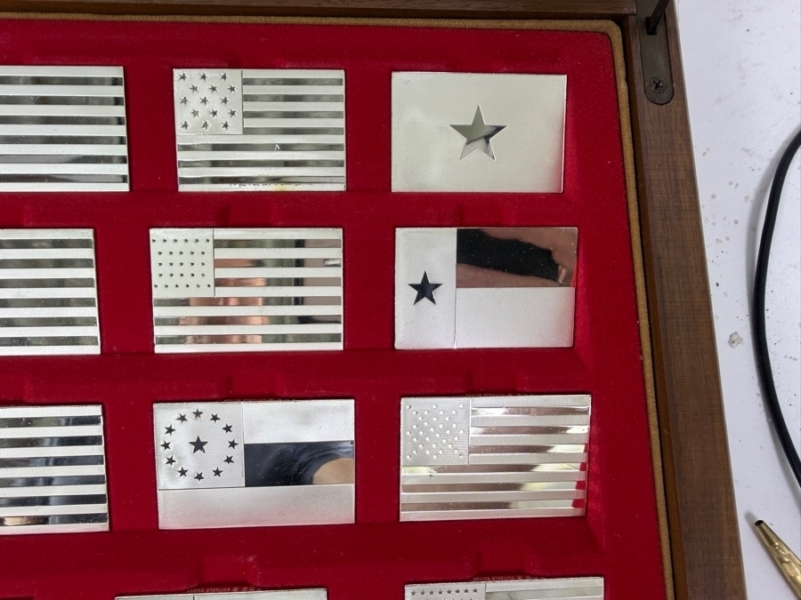 'The Great Flags Of America' Large Sterling Silver Ingot Set Struck By The Franklin Mint Featuring 42 Total United States Flag Sterling Silver Ingots Totaling 50,000 Grains (3,239.9g) Of Sterling Silver In A Walnut Display Case [$7,072 Silver Melt Value] [Photo 8]