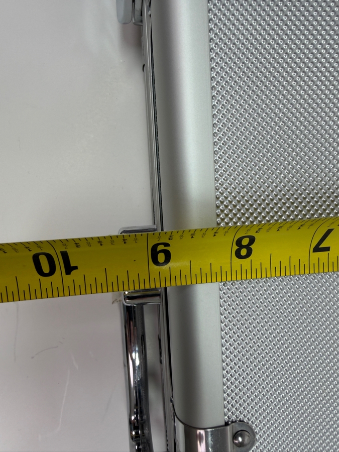 Poker Chip Set With 2 Playing Card Packs And Dice Cased In An Aluminum Carrying Case 24W X 9.5D X 3H [Photo 10]