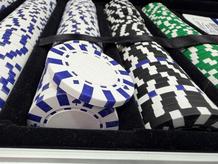 Poker Chip Set With 2 Playing Card Packs And Dice Cased In An Aluminum Carrying Case 24W X 9.5D X 3H [Photo 8]