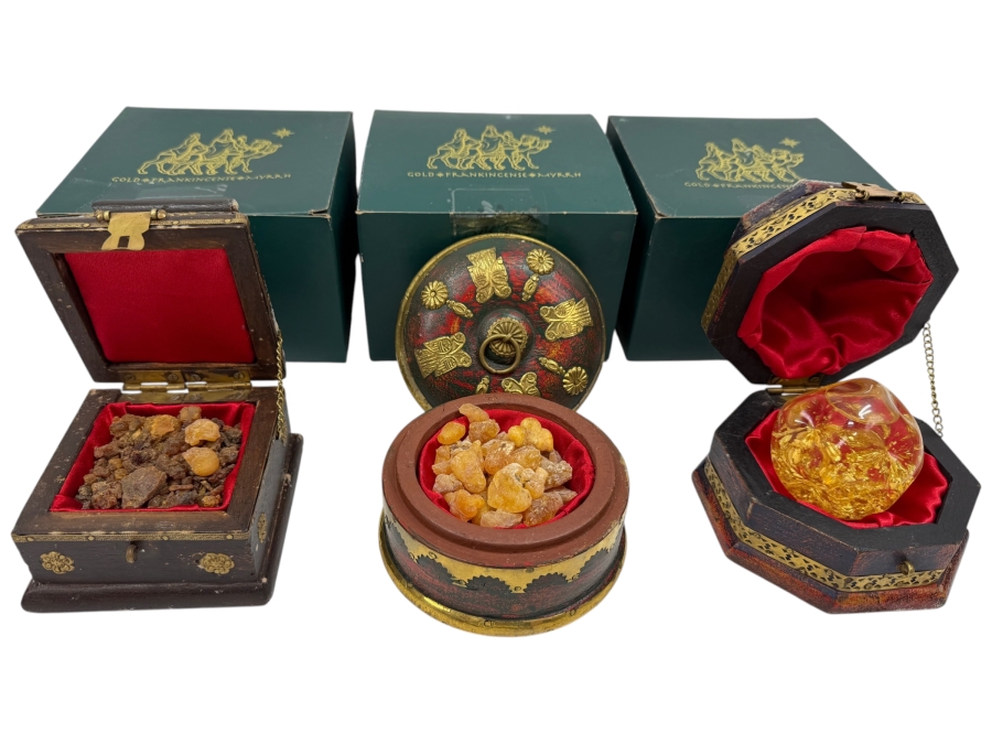 Three Kings Gifts Of Christmas: Gold, Frankincense And Myrrh (RSF)