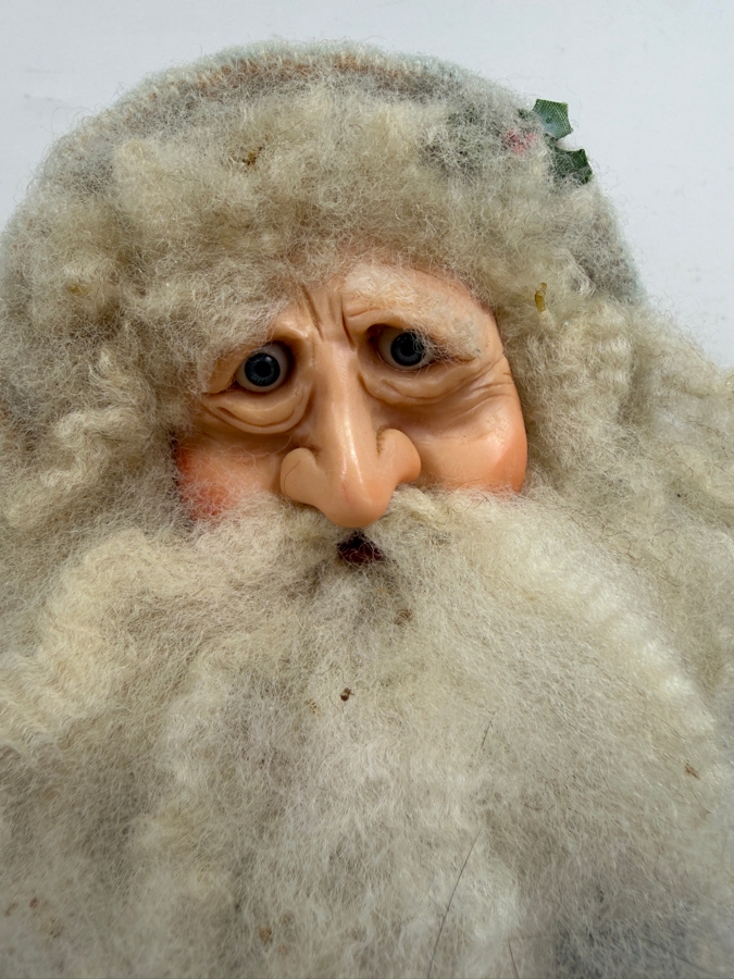 Signed Limited Edition 'Storytellers' By Phyllis Santa Claus Statue Titled 'Zeb' And Numbered 60 Of 150 Dated 1993 17.5'H [Photo 2]