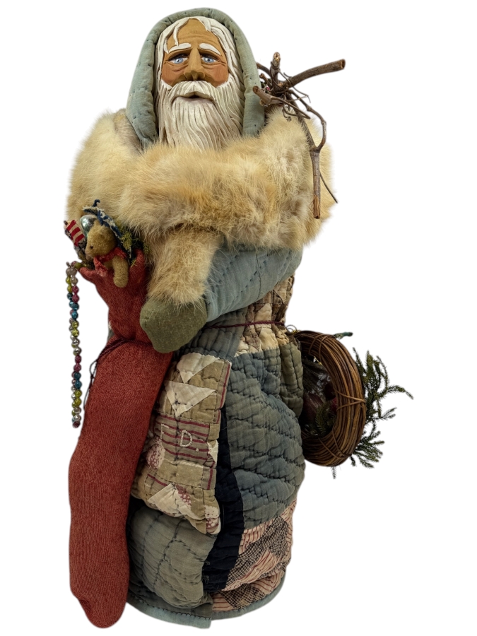 Signed Hand Carved Wooden Santa Claus Statue By Pam & Terry Montandon 1992 Fredericksburg, TX 25'H