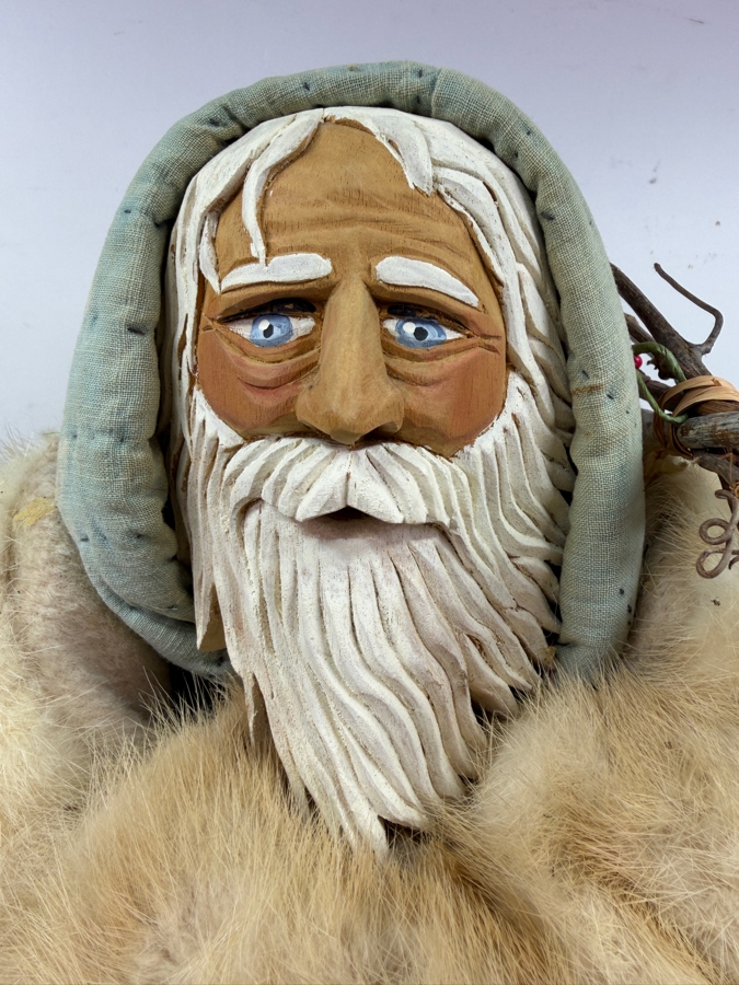 Signed Hand Carved Wooden Santa Claus Statue By Pam & Terry Montandon 1992 Fredericksburg, TX 25'H [Photo 2]