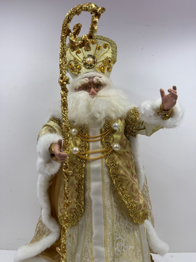 Mark Roberts Santa Claus Statue 24'H (Note That One Finger Is Missing) [Photo 3]