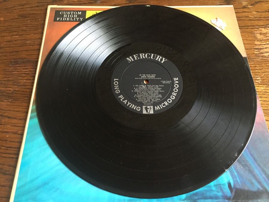 Sarah Vaughan ‎- At The Blue Note - Mercury ‎- MG 20094 [Photo 3]