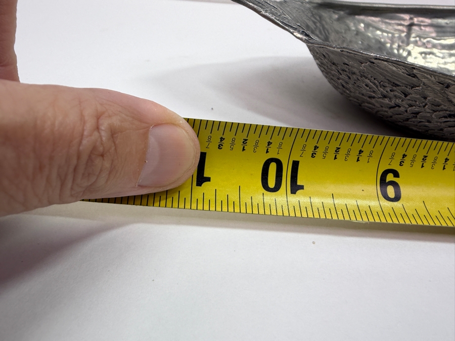 Arte Italica Handcrafted Italian Pewter Decorative Swan Serving Tray Featuring Authentic Artisan Hallmarks and High-Grade 95% Tin Alloy Finish 11'W X 7'H [Photo 5]